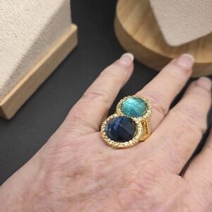 Elegant Gold and Blue Statement Ring
